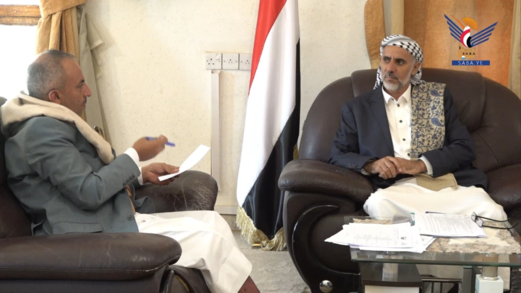 العلامة مفتاح يناقش مع الدكتور الحوالي مستوى الإنجاز السنوي لوزارة الخدمة المدنية