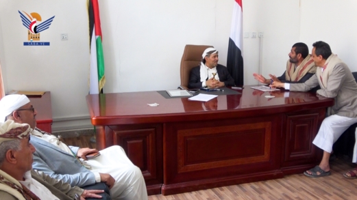 مناقشة الأداء التنفيذي والخدمي بعدد من مكاتب عمران
