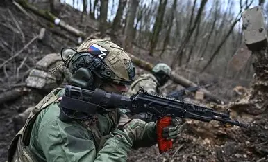 الدفاع الروسية : تحييد قوة بشرية أوكرانية في زابوروجي وتدمير معداتٍ آلية في سومي