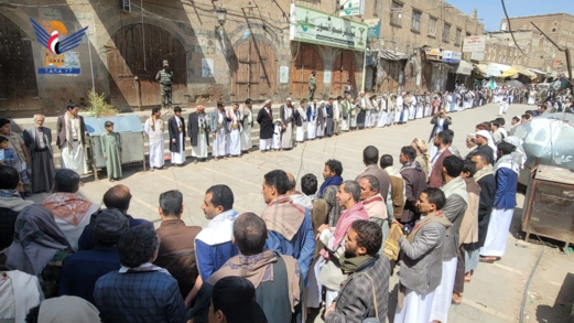 وقفات بأمانة العاصمة تؤكد الوفاء للشهداء واستمرار التعبئة والجهوزية العالية