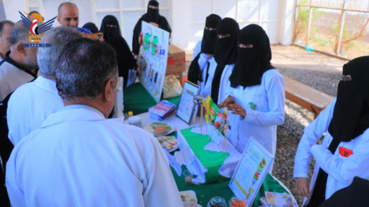 هيئة مستشفى الثورة بالحديدة تدّشن مخيمًا طبيًا لمرضى القلب والضغط والسكري