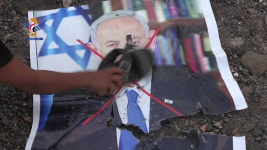 مسير ومناورة لخريجي دورات "طوفان الأقصى" في مديرية شرعب الرونة بتعز