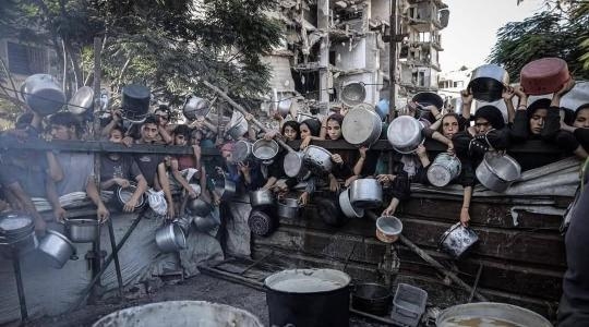 المنظمات الأهلية: ما يشهده قطاع غزة من إبادة وتجويع هو الأسوأ في العالم المنظمات الأهلية: ما يشهده قطاع غزة من إبادة وتجويع هو الأسوأ في العالم