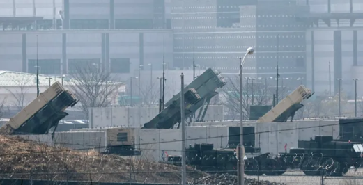 كوريا الشمالية تصف مناورات عسكرية بين سول وواشنطن بأنها "بروفة حرب"