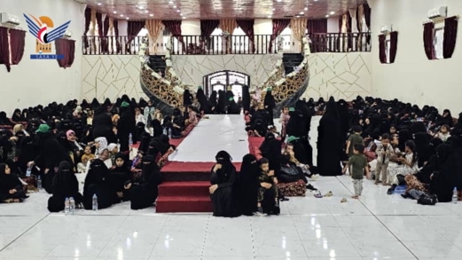 تعز .. الهيئة النسائية تقيم مجلس عزاء للشهيد عيسى العفيري تعز .. الهيئة النسائية تقيم مجلس عزاء للشهيد عيسى العفيري