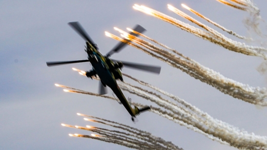 الدفاع الروسية:دفاعاتنا تسقط 46 طائرة مسيرة أوكرانية خلال الليل