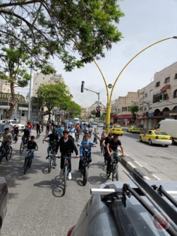 مسيرة دراجات هوائية فلسطينية في مدينة الخليل إحياء لذكرى النكبة