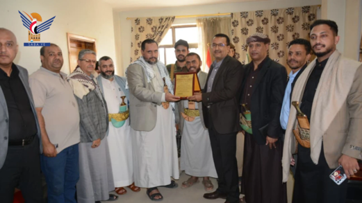 محافظ صنعاء يؤكد أهمية دور الجبهة الاقتصادية في مواجهة العدوان والحصار