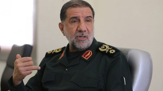 مسؤول إيراني: ندرس بجدية إغلاق مضيق هرمز