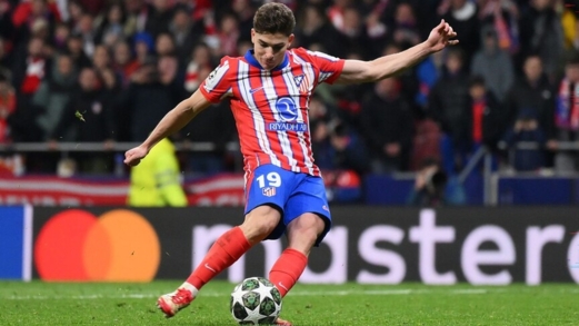 ريال مدريد يعرض 150 مليون يورو لضم الأرجنتيني خوليان ألفاريز