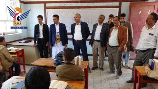 تدشين الاختبارات التكميلية لطلاب الشهادة الأساسية في ذمار