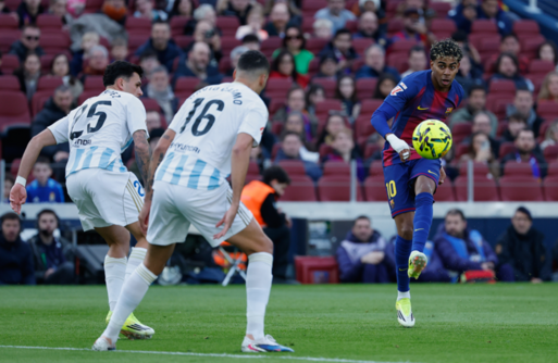 برشلونة يستعيد صدارة "الليغا"بعد هزيمة أوفييدو وأتلتيكو مدريد يتغلب على مايوركا