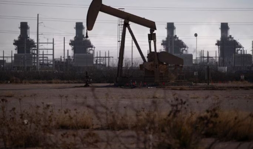 ارتفاع النفط وسط مخاوف بشأن الإمدادات