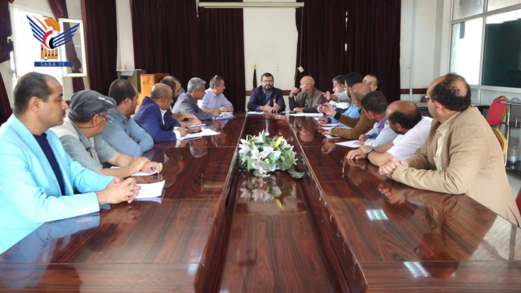 مناقشة أوضاع مرضى السرطان