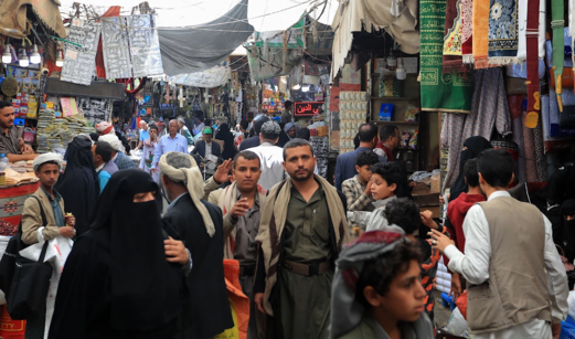 تلويح يمني بأسلحة جديدة: النقل الجوي الإسرائيلي يترنّح