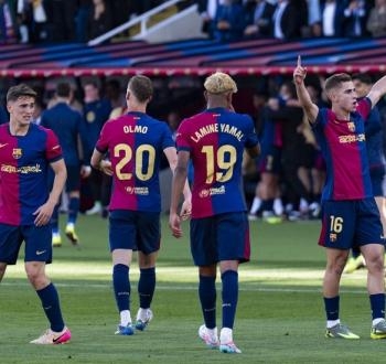 برشلونة يتوج بطلا للدوري الإسباني للمرة الثامنة والعشرين في تاريخه