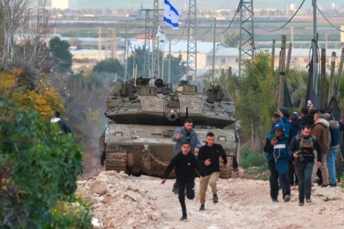 لازاريني: الضفة الغربية أصبحت "ساحة معركة" تسببت بنزوح 40 ألف فلسطيني