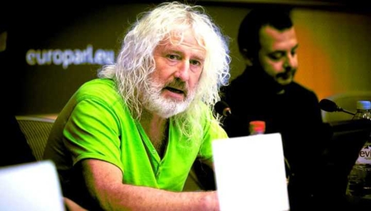 سياسي ايرلندي يدعو بلاده لقطع العلاقات مع "إسرائيل" ويصف خطة ترامب للسلام بـ"البغيضة"