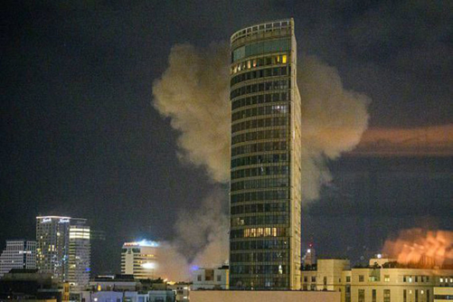 العدو يتألم .. الذخائر والتعويضات والإغلاق الاقتصادي: كم سندفع ثمن الحرب مع إيران؟ العدو يتألم .. الذخائر والتعويضات والإغلاق الاقتصادي: كم سندفع ثمن الحرب مع إيران؟