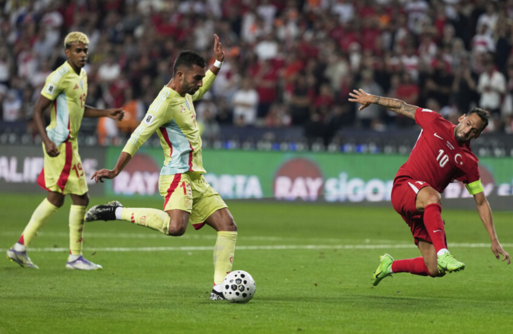 إسبانيا تسحق تركيا بسداسية في عقر دارها وأمام جماهيرها