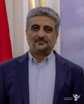 نائب رئيس الوزراء المداني يعزي الرئيس المشاط في وفاة والدته