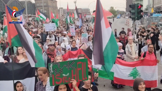مظاهرة في هامبورغ الألمانية تنديدًا بحرب الإبادة الجماعية في قطاع غزة