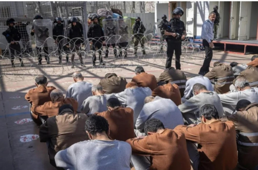شؤون الأسرى الفلسطينيين: أكثر من 10 آلاف و800 فلسطيني معتقل لدى العدو الصهيوني