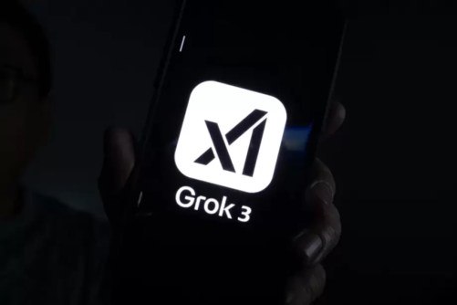 منصة "إكس" توقف حساب الذكاء الاصطناعي بسبب تصريحاته عن حرب غزة