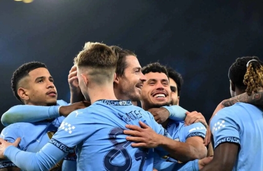 إيفرتون يعلن رسميا تعاقده مع لاعب مانشستر سيتي غريليش