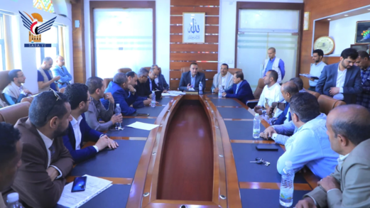 اجتماع يناقش أوضاع قطاع المولات والمراكز التجارية اجتماع يناقش أوضاع قطاع المولات والمراكز التجارية