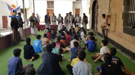 وكيل أول أمانة العاصمة يتفقد الدورات الصيفية بمديرية الثورة