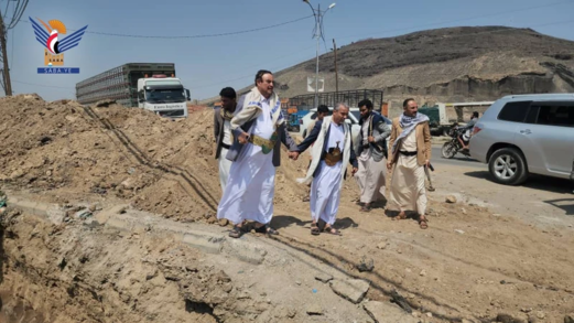 تدشين العمل بشق قناة تصريف مياه الأمطار في بني الحارث بمبادرة مجتمعية