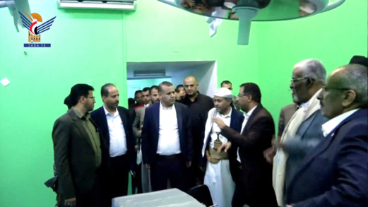 وزير الشؤون الاجتماعية ومحافظ عمران يفتتحان مركز الحروق بهيئة مستشفى الشهيد الصماد