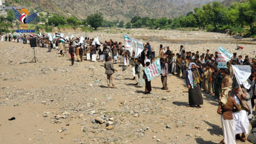 عرض شعبي بمديرية شرس في حجة بمناسبة العيد الـ 11 لثورة 21 سبتمبر