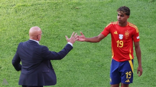 الاتحاد الإسباني لكرة القدم يستبعد لامين يامال من قائمة المنتخب الإسباني 