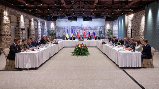 ترقب انعقاد الجولة الثالثة من المفاوضات الروسية الأوكرانية في إسطنبول ترقب انعقاد الجولة الثالثة من المفاوضات الروسية الأوكرانية في إسطنبول