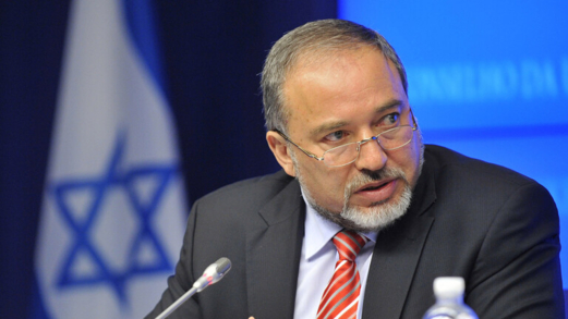 ليبرمان: "إسرائيل" تخسر الحرب والردع تراجع إلى الصفر