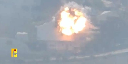 المقاومة اللبنانية تستهدف مبنى يستخدمه جنود العدو الصهيوني في مستوطنة المنارة