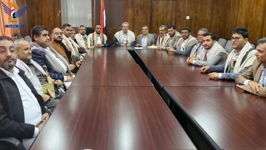 مكافحة الفساد تتسلّم 14 إقرارا من نائب رئيس هيئة رعاية أسر الشهداء ومسؤولي الهيئة