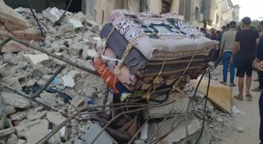 قوات خاصة صهيونية تغتال قياديا فلسطينيا وتختطف زوجته وأولاده في خانيونس