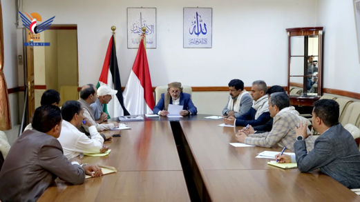 مناقشة توزيع مهام وأعمال لجنة تبسيط الإجراءات بوزارة النفط والوحدات التابعة لها