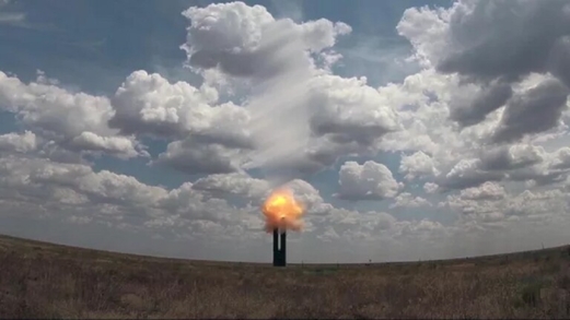 الدفاع الروسية تعلن تنفيذ تجربة إطلاق صاروخ باليستي عابر للقارات