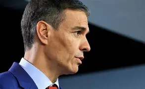 رئيس الوزراء الإسباني لترامب: لا يمكن التلاعب بمصير الملايين