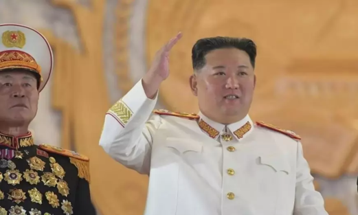 زعيم كوريا الشمالية : حان الوقت للاستعداد للحرب  