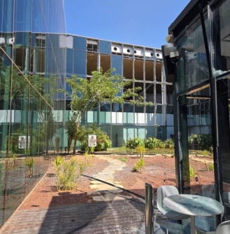 كيف فشلت الرادارات في كشف مسيّرة يمنية استهدفت مطار "رامون"؟