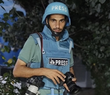  "الإعلامي الحكومي": ارتفاع عدد الشُّهداء الصَّحفيين إلى 215 بعد استشهاد حسن أصليح