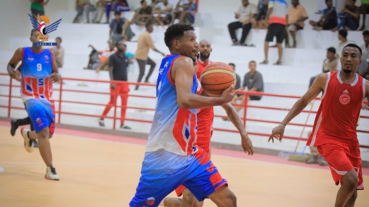 الميناء وشعب حضرموت يتأهلان لنهائي بطولة كأس الجمهورية لكرة السلة