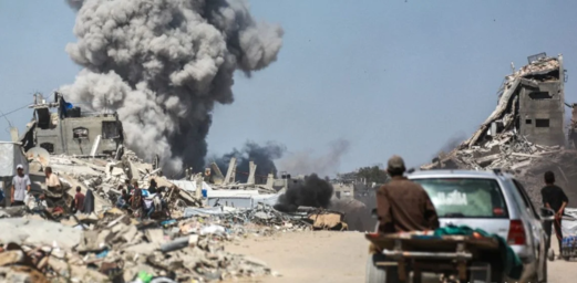 أولمرت: "إسرائيل" ترتكب جرائم حرب في غزة أولمرت: "إسرائيل" ترتكب جرائم حرب في غزة