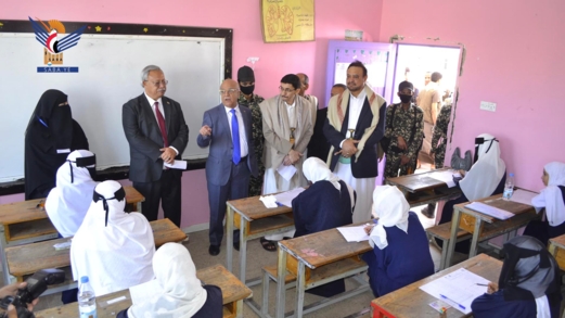 ابن حبتور والرهوي والصعدي يدشنون اختبارات الثانوية العامة بالعاصمة والمحافظات 