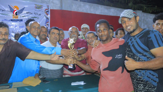 نادي شباب الجيل يختتم أنشطته الرياضية والثقافية الرمضانية بالحديدة